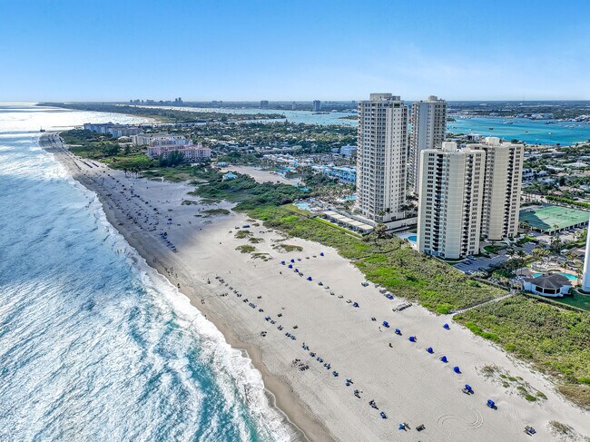 Building Photo - 2800 N Ocean Dr