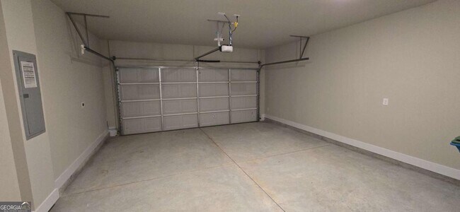 Building Photo - 5728 Urban Vlg Wy