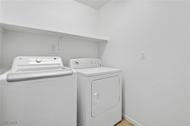 Building Photo - 10209 Yarmouth Sea Ct