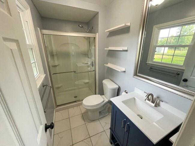 Building Photo - Gorgeous 3 bedroom, 2 bathroom brick home ...