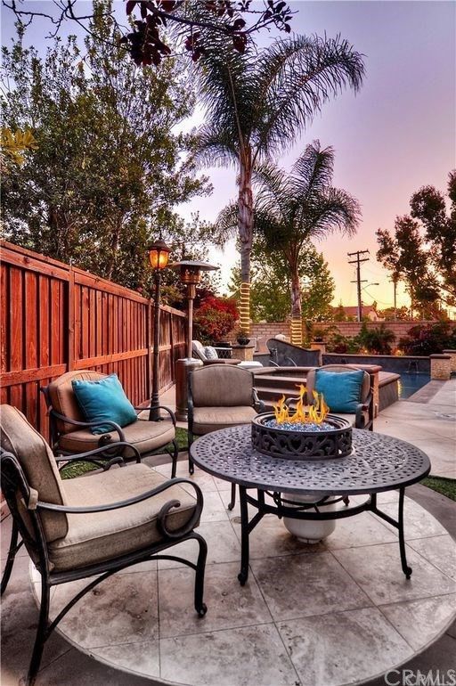 Front Yard - 325 Canal Wy