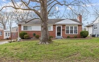 Building Photo - 713 Huntwood Ln