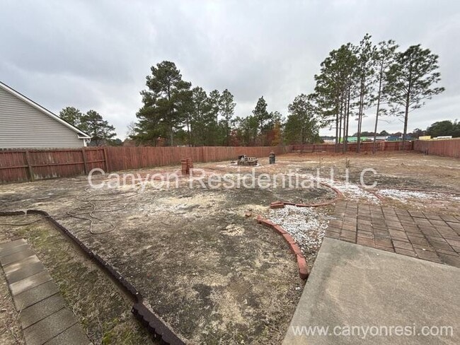 Building Photo - 3628 Crosswinds Dr