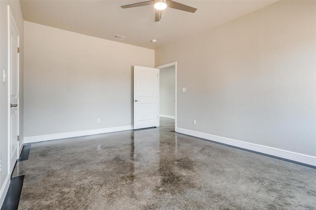 Building Photo - 4710a S Keller Rd