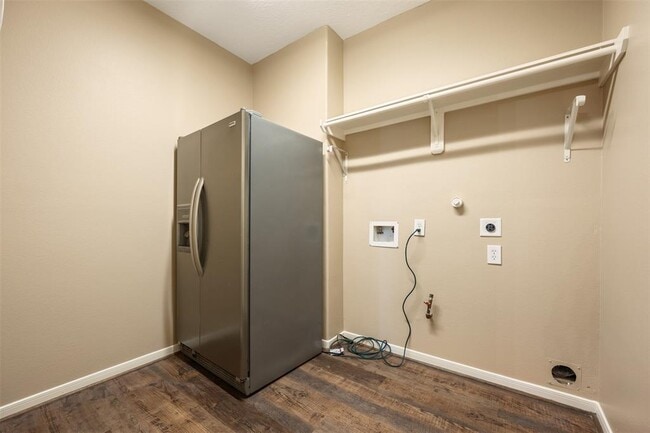 Building Photo - 14103 Micmac Ct