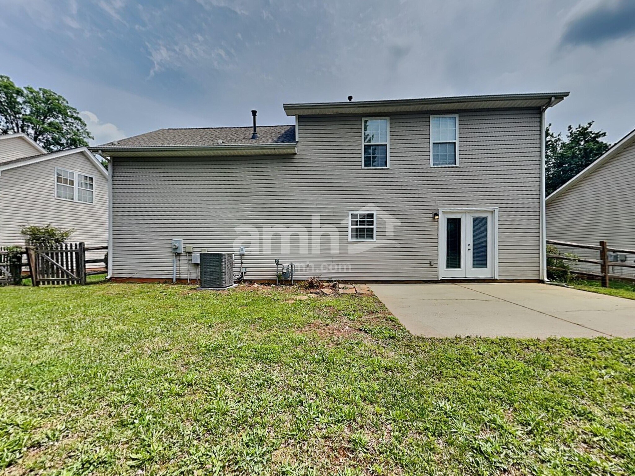 Building Photo - 6335 Dumont Ln