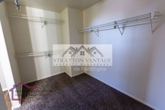 Building Photo - 21731 W Pima St