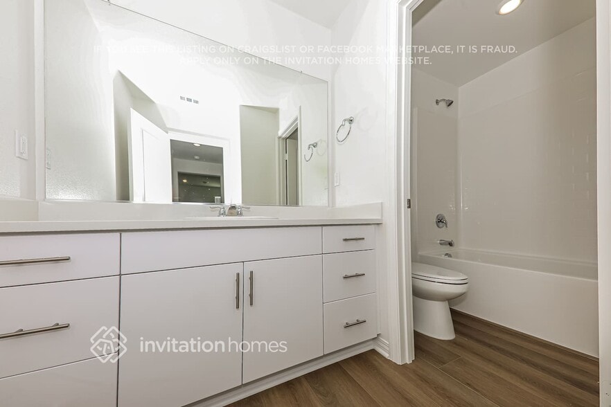 Building Photo - 2451 Gunner Ridge Way