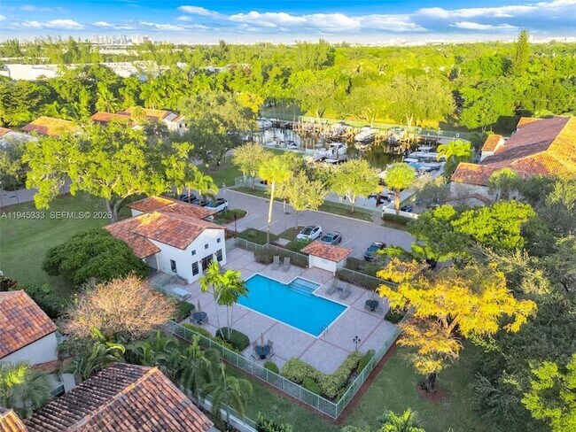 Building Photo - 4419 Hidden Harbour Terrace