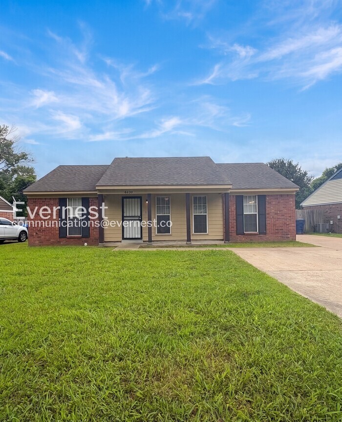 Building Photo - 6230 Somerset Dr