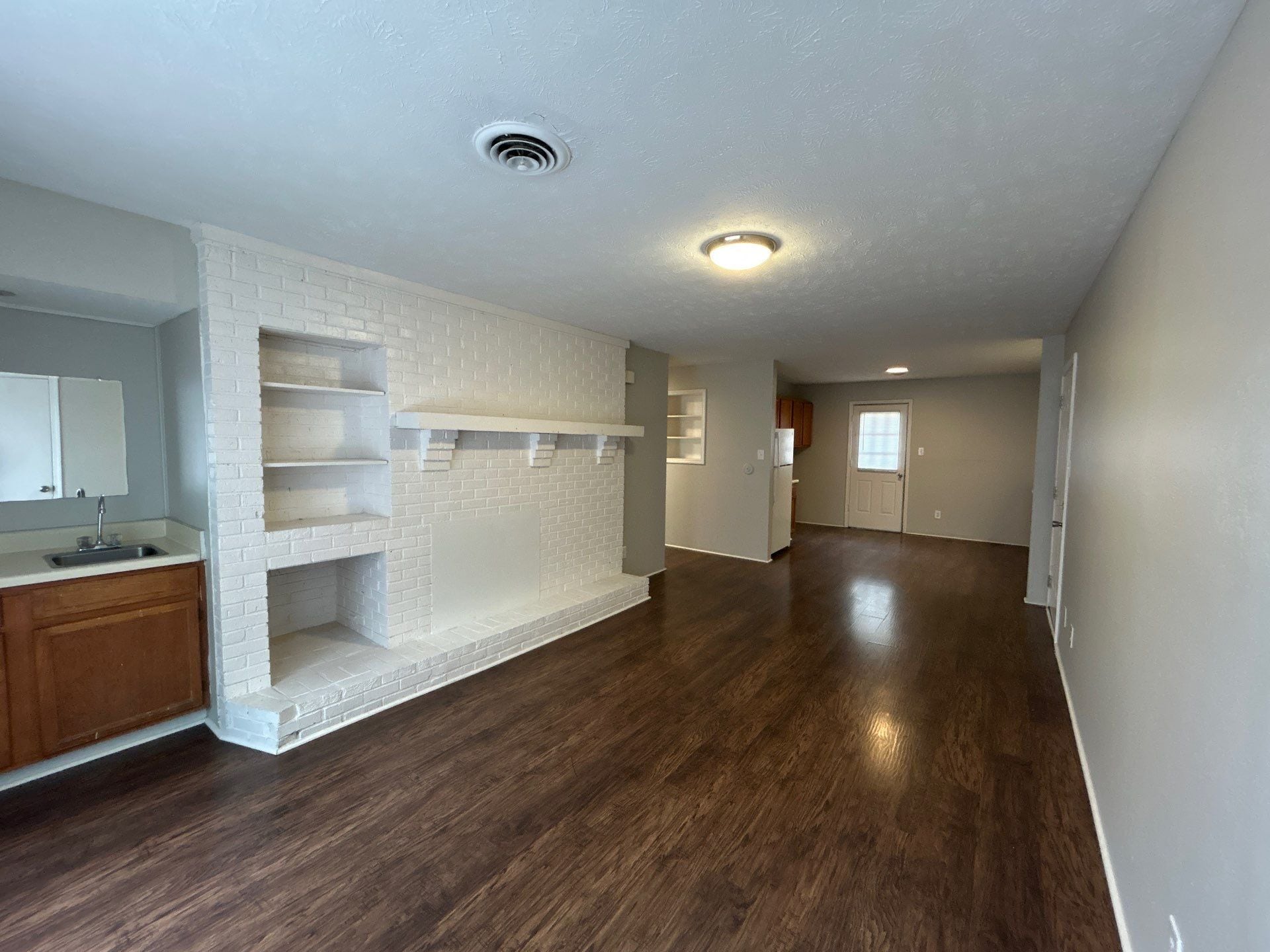 Building Photo - 263 Tinker Hill Cv
