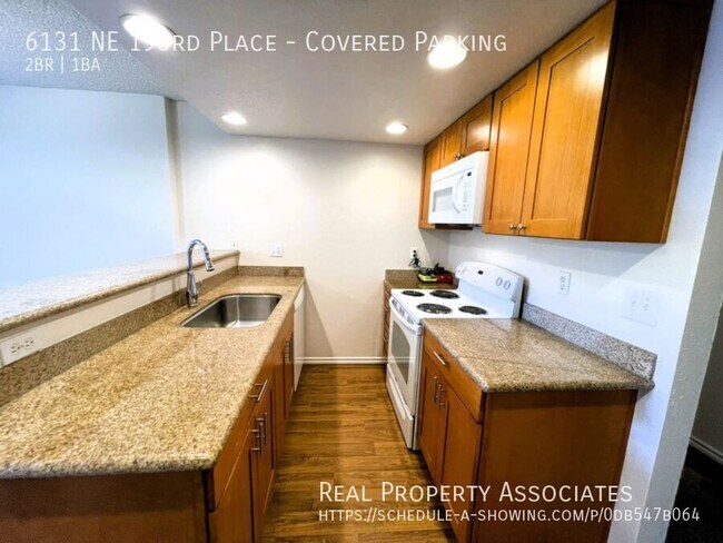 Building Photo - 6131 NE 193rd Pl