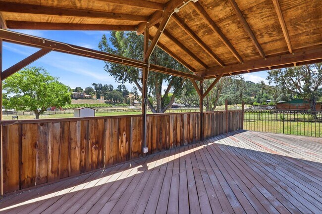 Building Photo - $5595 - Ranch-style home with acreage in West Gilroy's quiet countryside