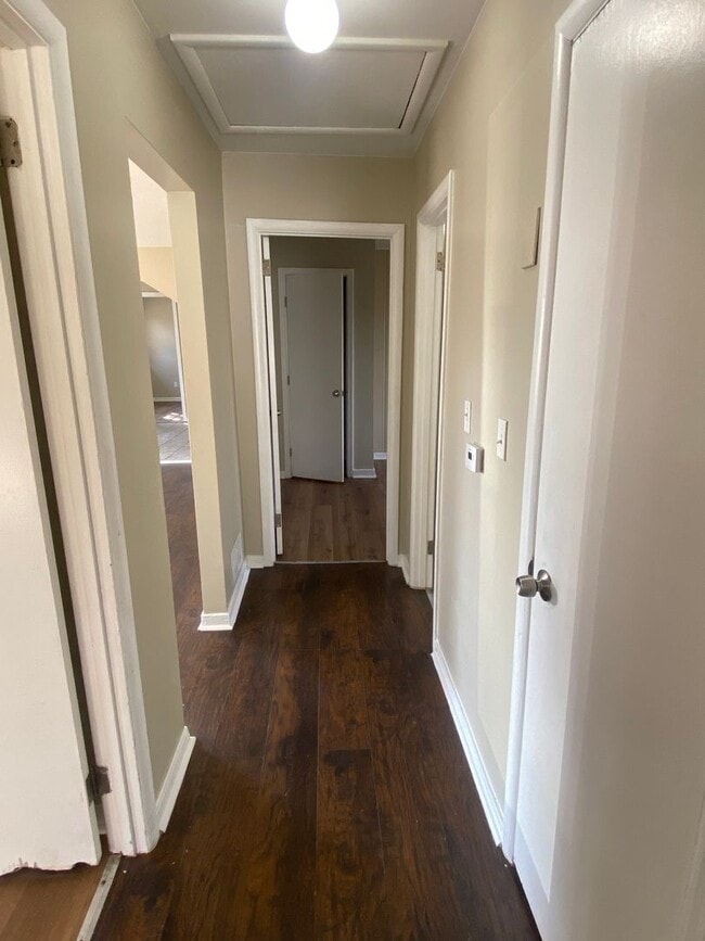 Building Photo - Bright & Spacious 4BR/2BA Home in Birmingham