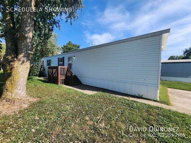 Building Photo - 5804 Alta Vista Ct