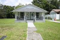 Building Photo - 809 Adams St