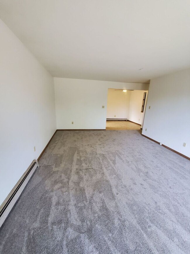 Interior Photo - 10500 W Fond Du Lac Ave. (12 Unit)