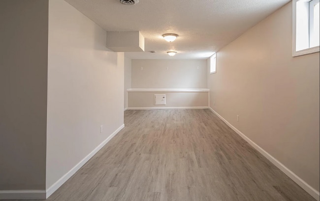 Building Photo - 18708 Arrowhead Ave