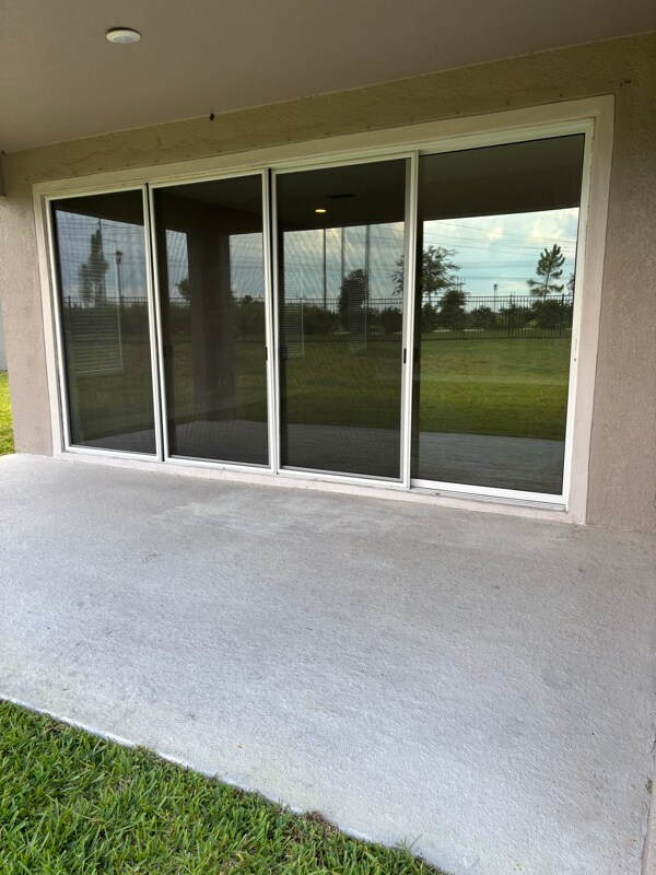 Building Photo - 6394 Roadstead Ct