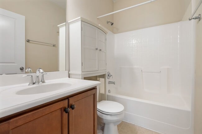 Building Photo - Charming 3BR Home with Loft, Fenced Yard & Community Pool