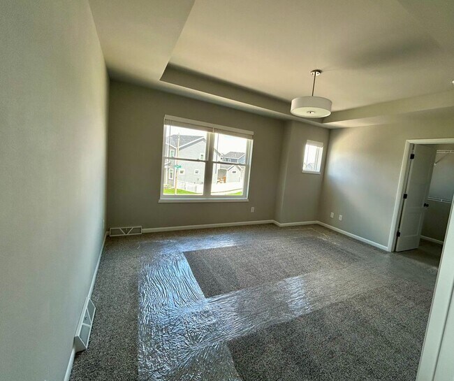 Building Photo - 2401 Wildcat Dr
