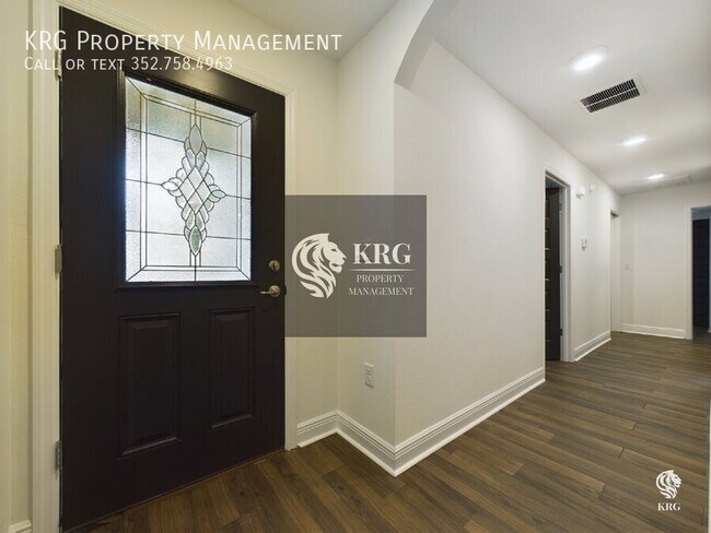 Building Photo - 8352 SE 158th Pl