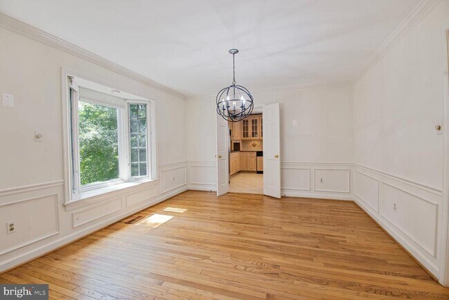 Building Photo - 7701 Zulima Ct