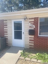 Building Photo - 4562 Everett St