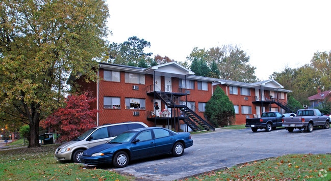 Building Photo - 2601-2609 Bridalwood Dr