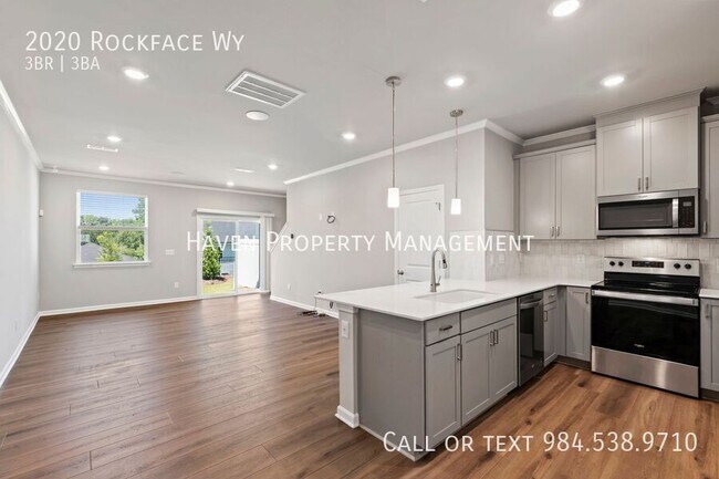 Building Photo - 2020 Rockface Wy
