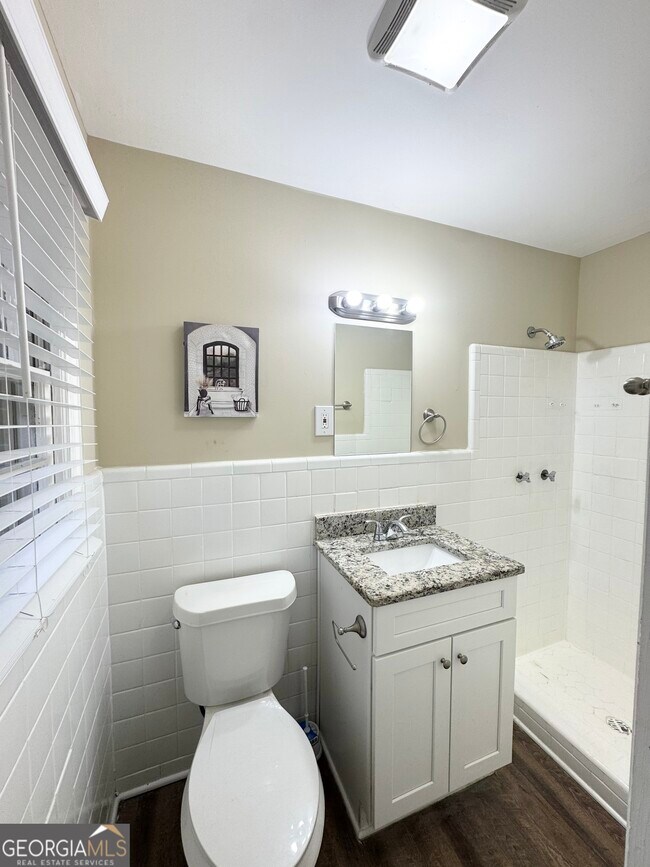 Building Photo - 3820 Union Rd SW