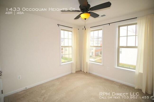 Building Photo - Historic Occoquan!