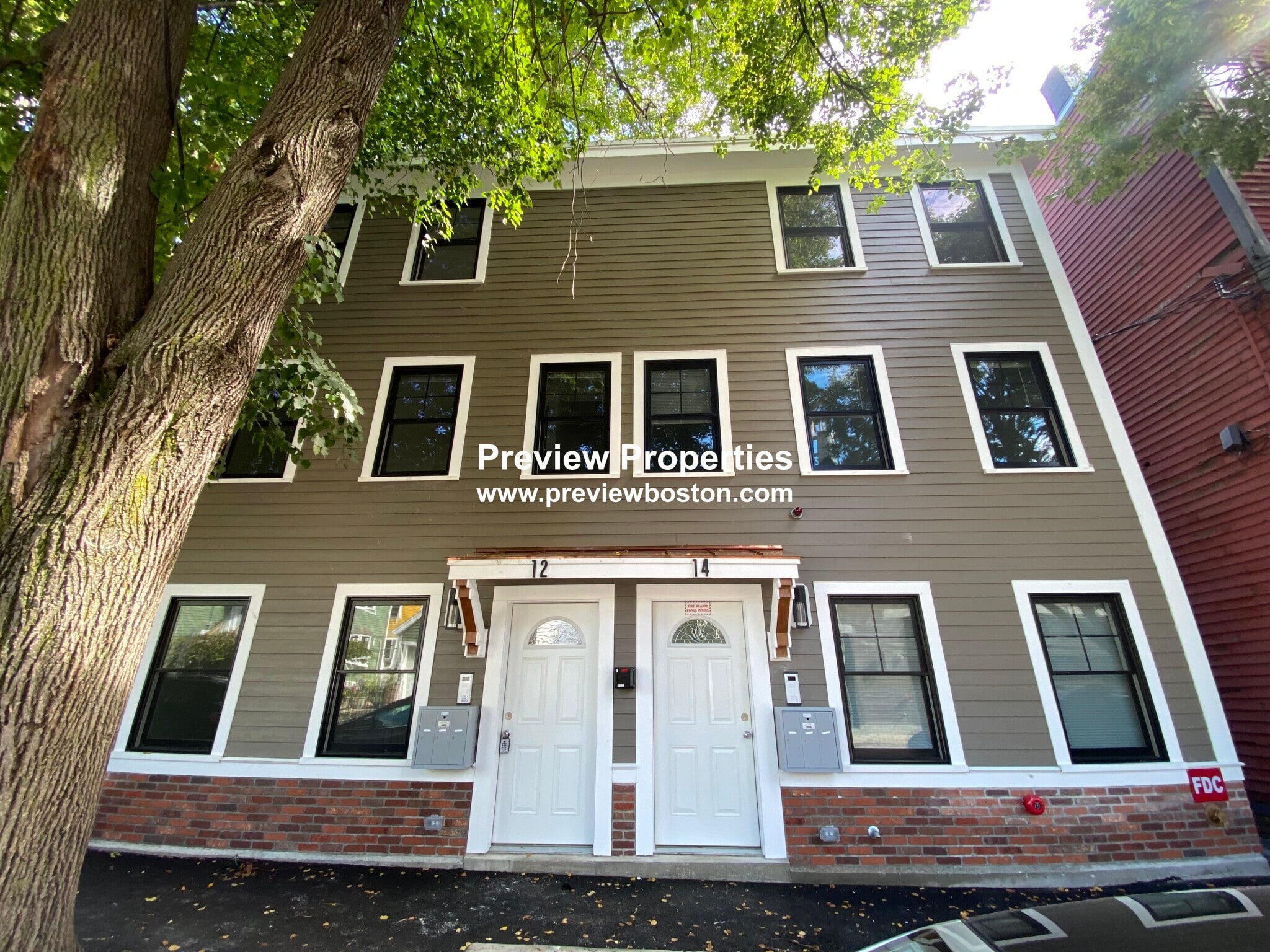 Building Photo - 14 Lopez Ave