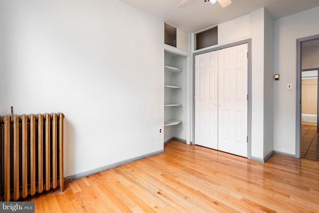 Building Photo - 1327 Snyder Ave