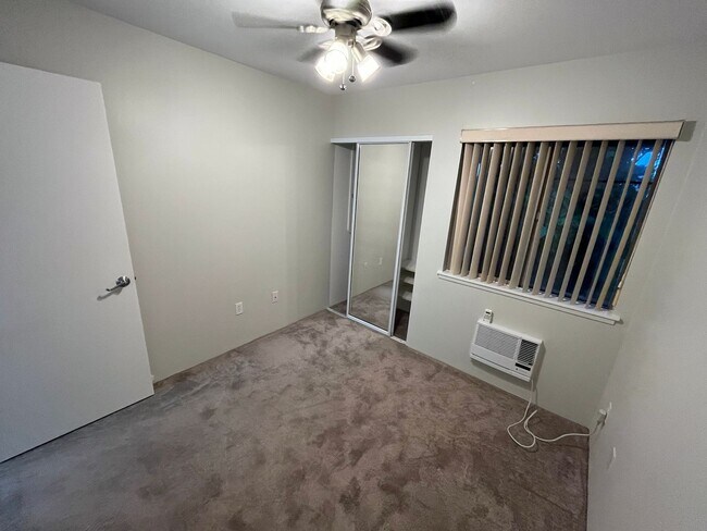 Building Photo - 95-1008 Ukuwai St.