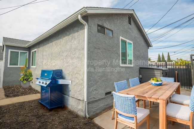 Building Photo - 1016 Lime Ave