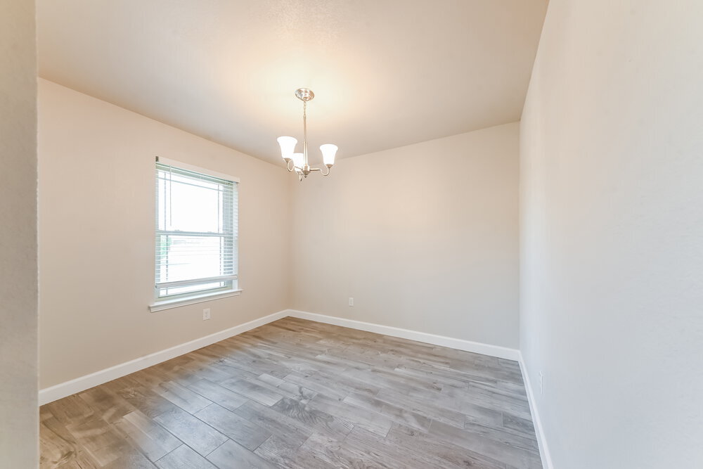 Building Photo - 1330 Heather Run Dr