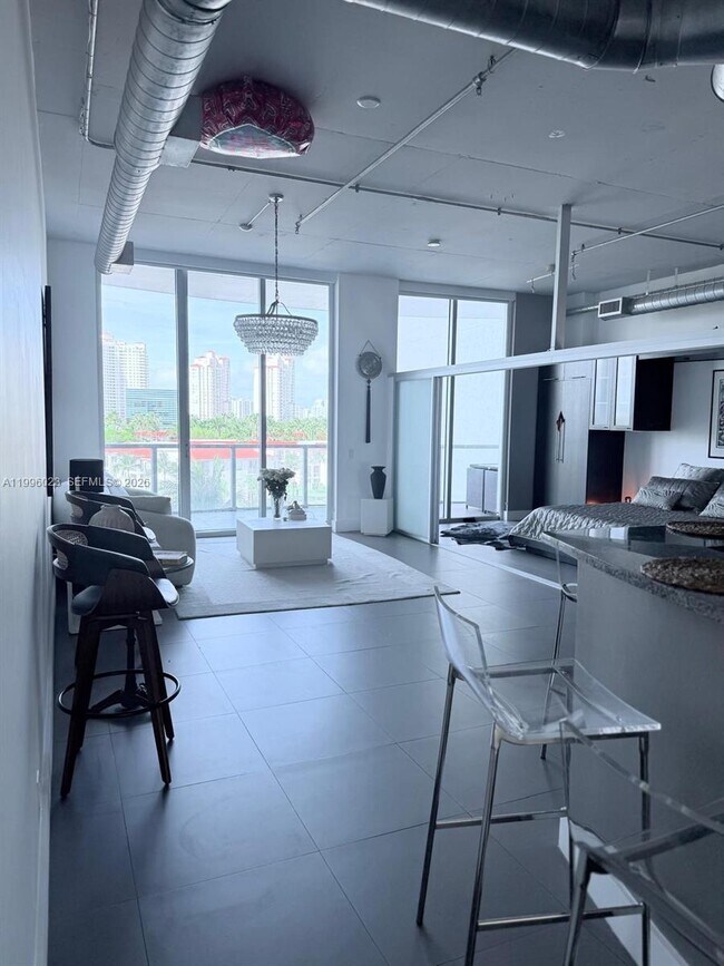 Building Photo - 3029 NE 188th St