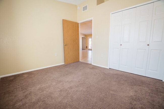 Building Photo - Welcome to this charming 3-bedroom, 2-bath home with Central A/C and Large 2 Car Garage!