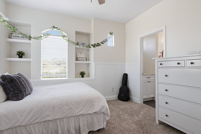 Building Photo - 1317 Gull Ct