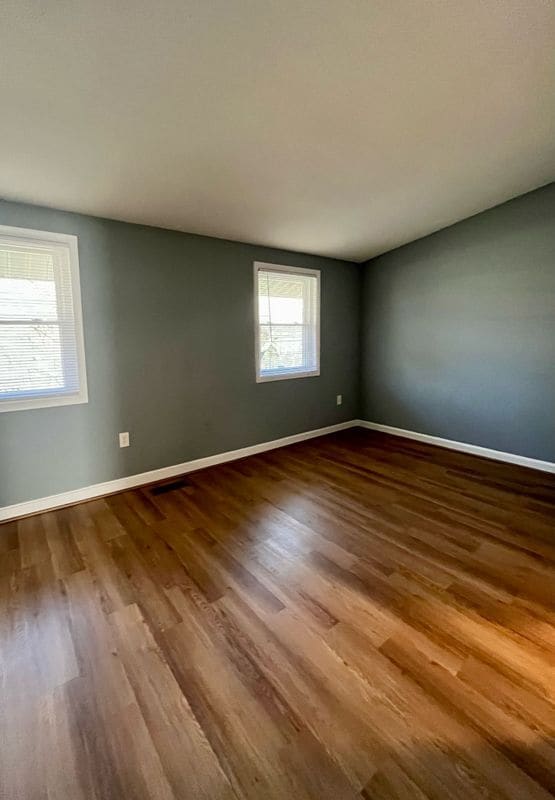 Building Photo - 5352 Fallriver Row Ct