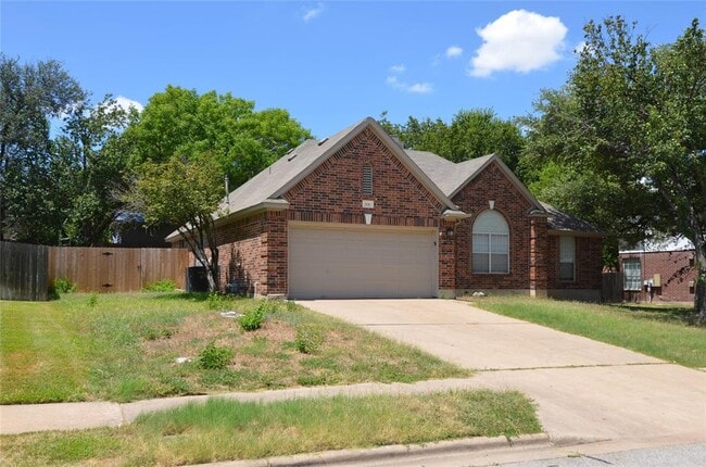 Building Photo - 506 Pleasant Valley Dr