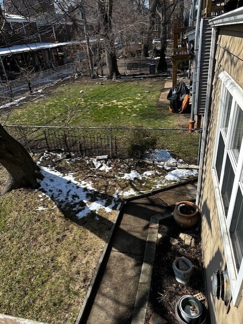 Building Photo - 1617 W Glenlake Ave