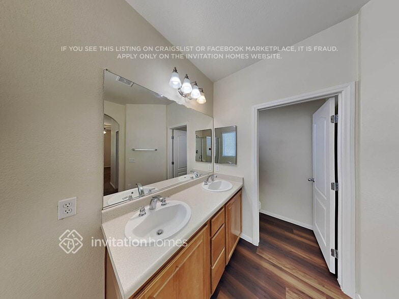 Building Photo - 8269 Begonia Blush Dr