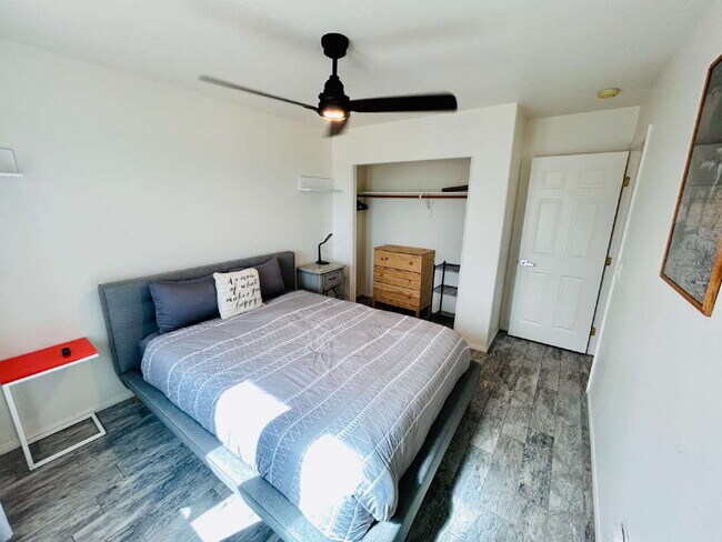 Building Photo - Charming 3 Bedroom House with Pool in Friendly Hills, Joshua Tree