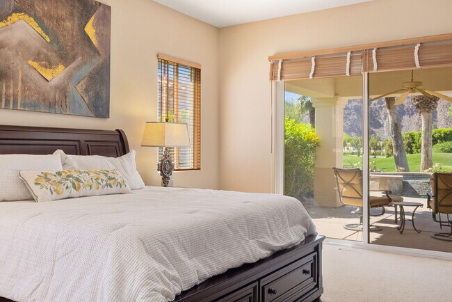 Building Photo - 48145 Paso Tiempo Ln