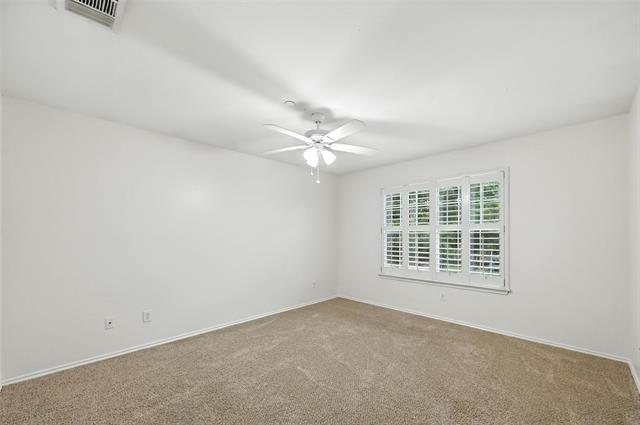Building Photo - 3100 Tarrant Ln