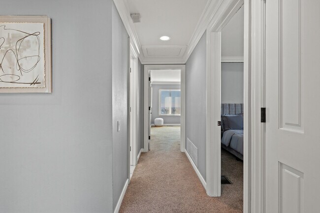 Building Photo - 11141 Limetree Dr