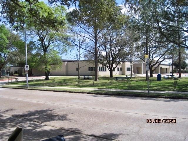 Building Photo - 16011 Hickory Knoll Dr