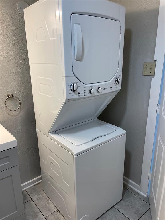 Building Photo - 1813 Hatwell St